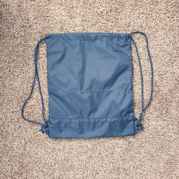 The North Face "Rock Solid" drawstring backpack - Picture 3 of 6